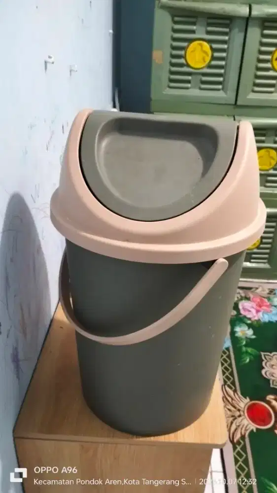 DIJUAL TEMPAT SAMPAH UNTUK KAMAR