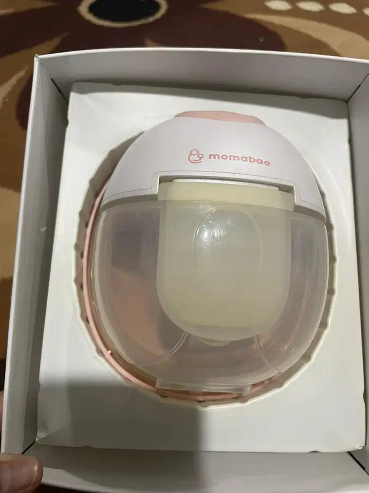 Pompa asi (breast pump) momabae handfree