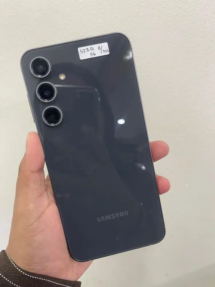 Samsung s23fe 8/256