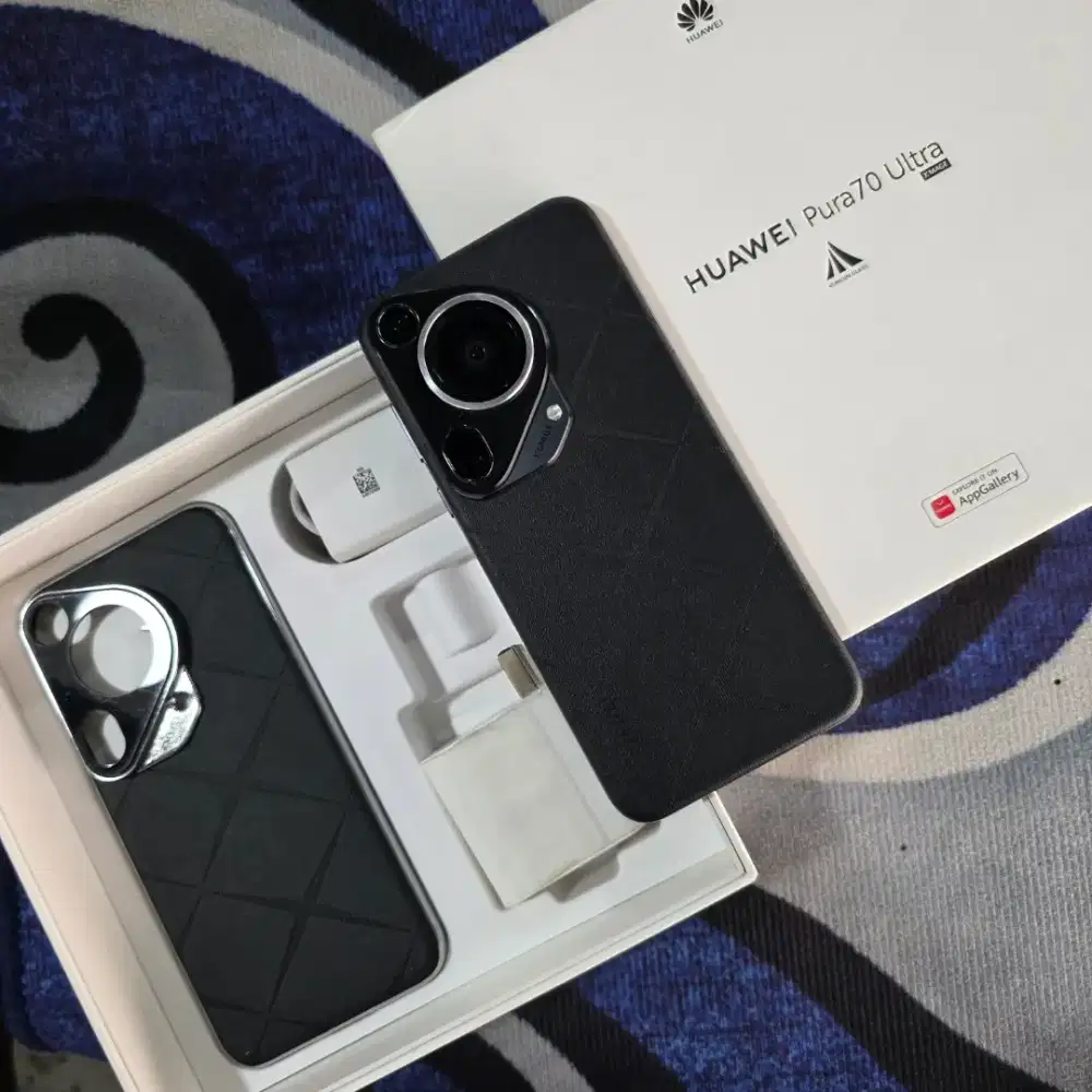 Huawei Pura 70 Ultra Ram 16 internal 512 GB