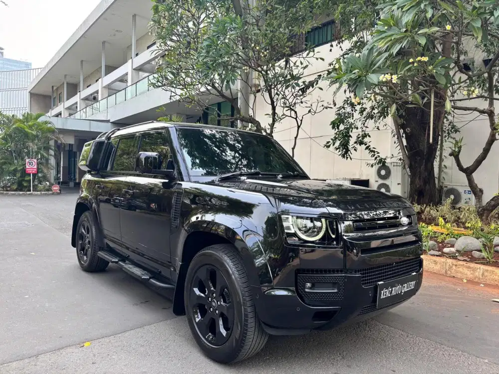 Land Rover Defender 110 SE 2.0 2022

- ATPM
-