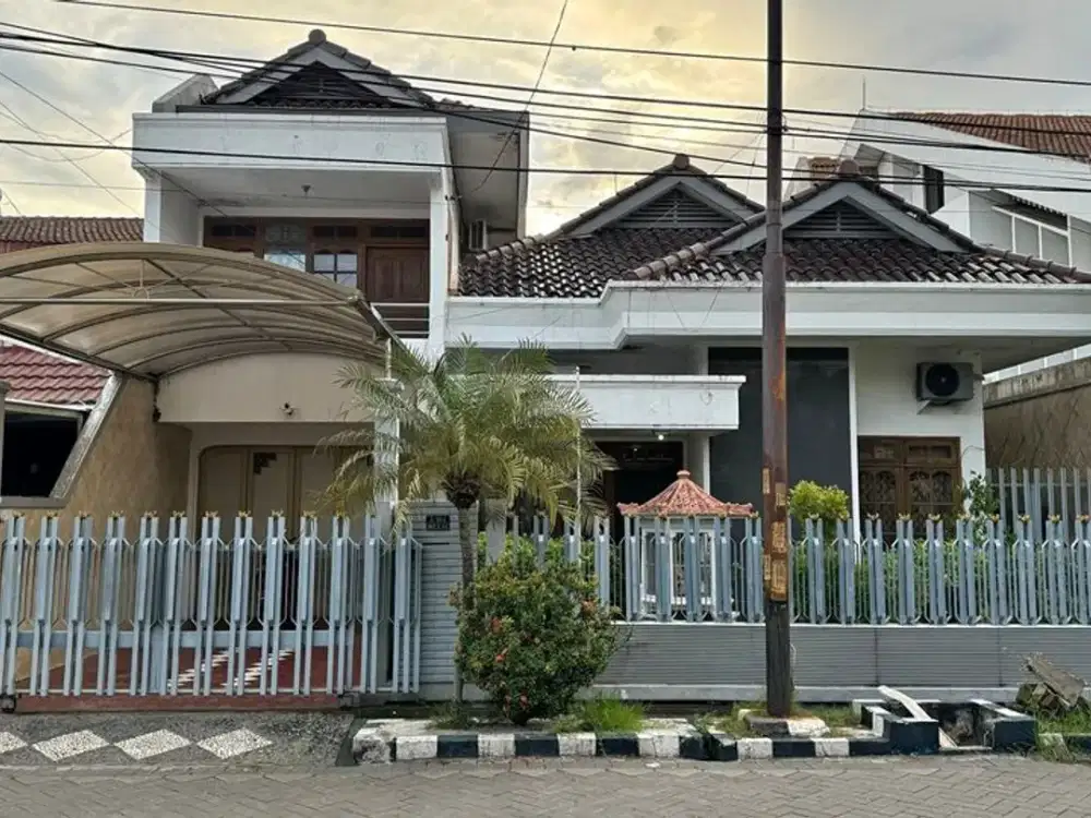 DHARMAHUSADA INDAH BARAT SIAP PAKAI PAS DI BALIK JLN KEMBAR