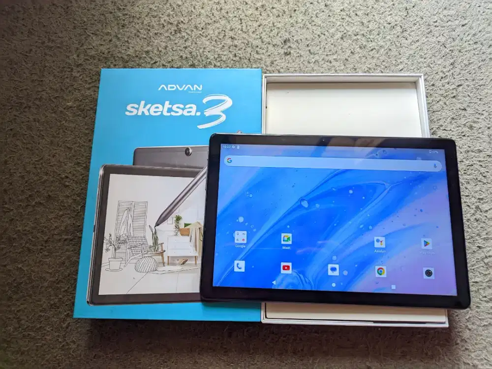 Advan seketsa 3 6/128gb