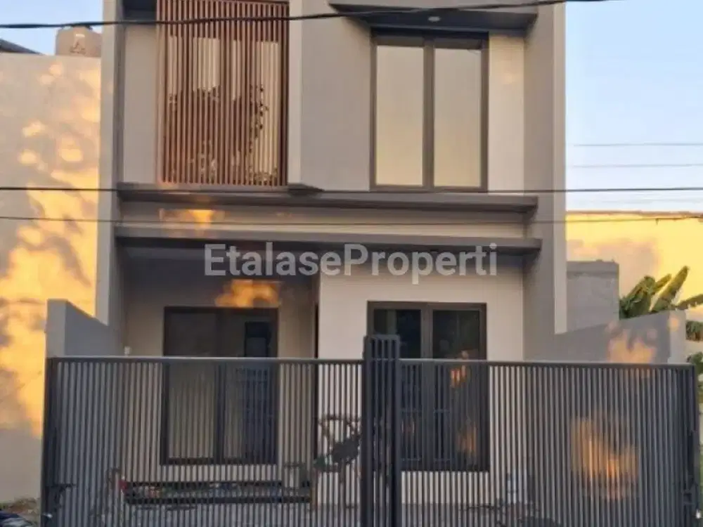 Dijual rumah baru minimalis manyar jaya siap huni