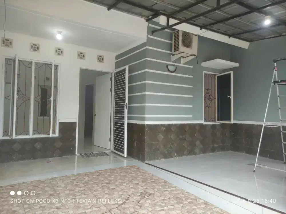 Di sewakan rumah di perumahan green village blok V8 no 5
