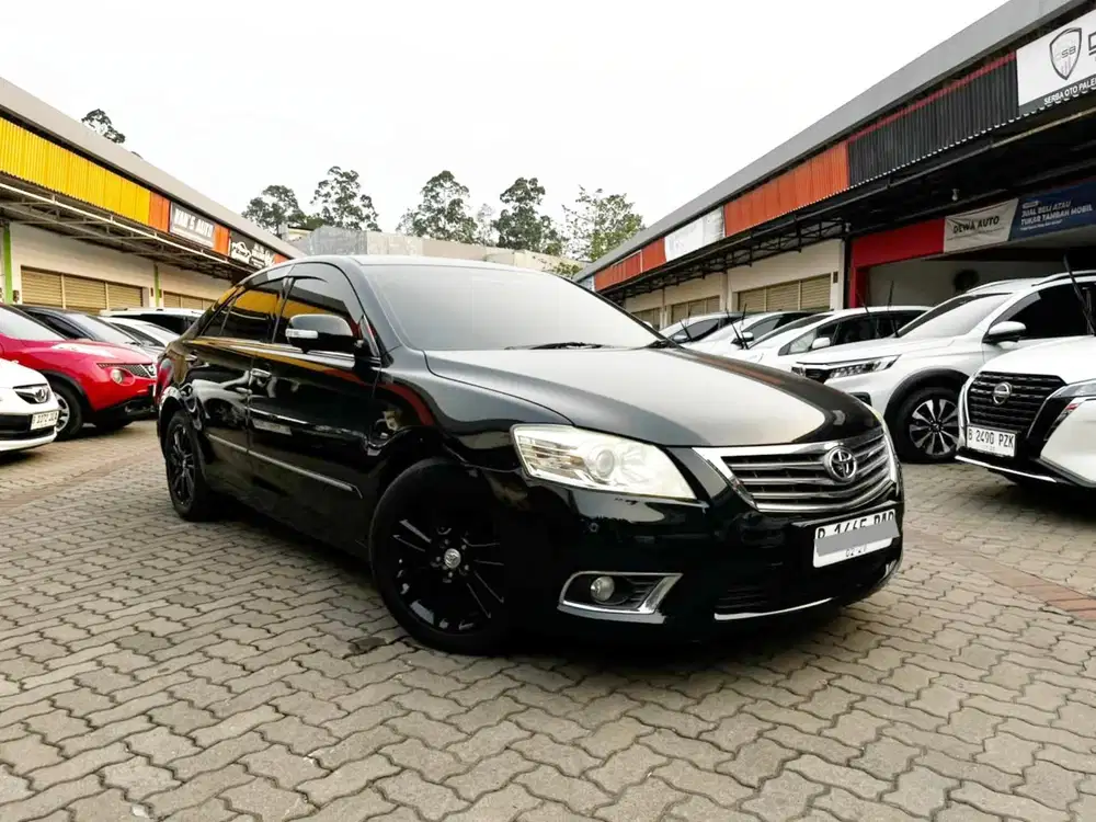 DP 15 JT TOYOTA CAMRY V AT 2.4 TAHUN 2010 FACELIFT ANTIK JARANG ADA !