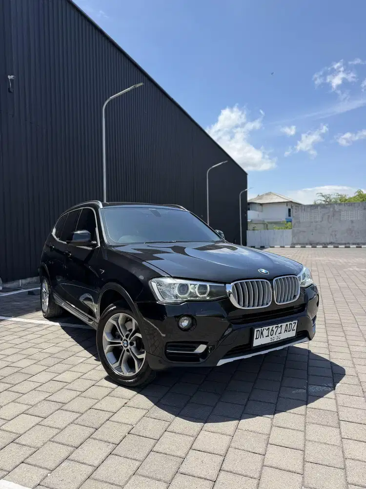 CASH - BMW X3 2.0 XLine LCI