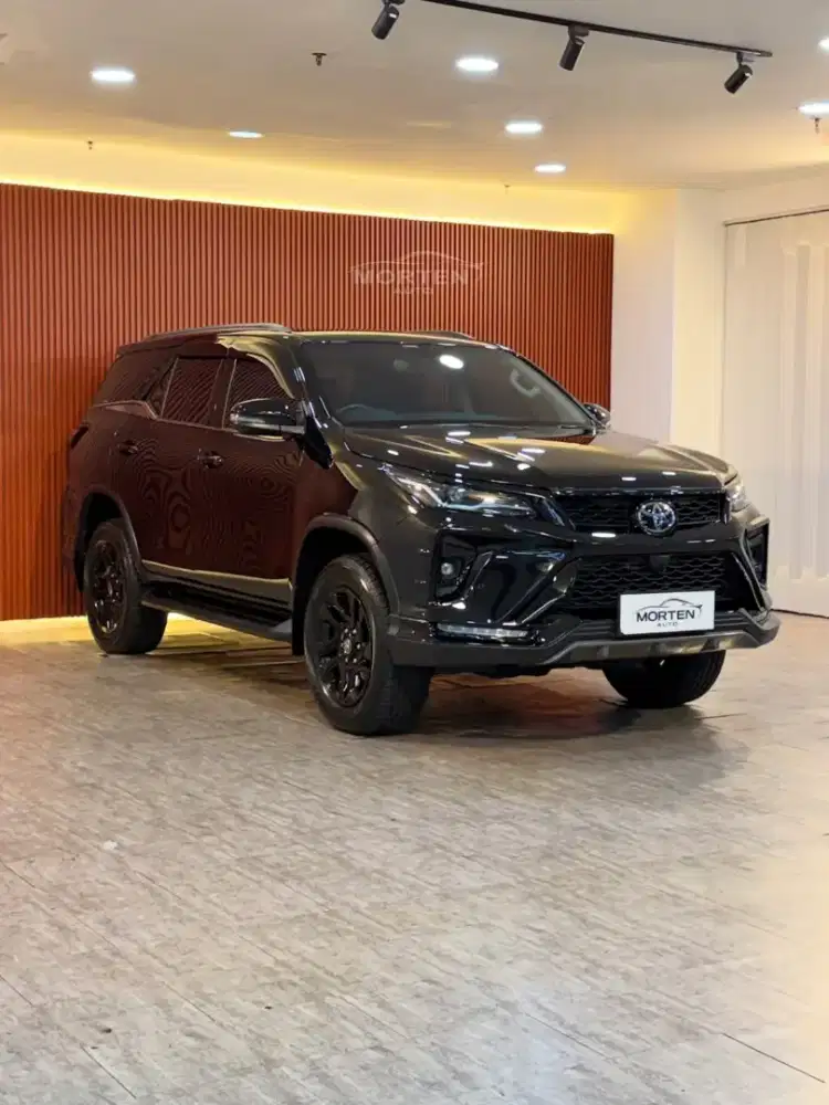 Toyota Fortuner VRZ Legender 2.8 AT Tahun 2026