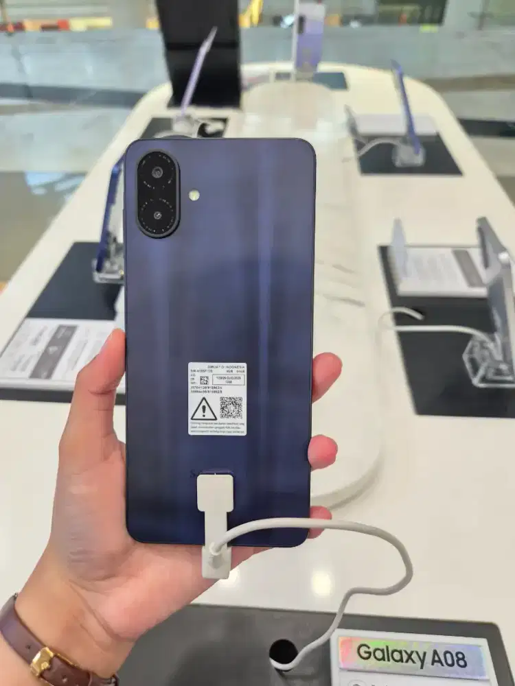 SAMSUNG A08 (FREE 3 BARANG)