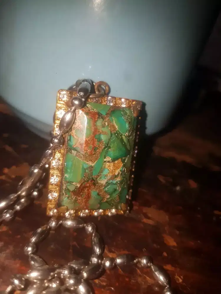 Kalung pirus persia serat emas