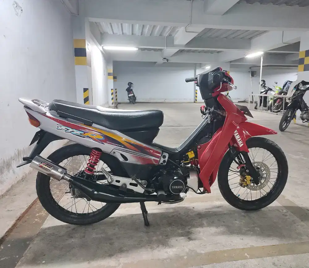 Yamaha F1zr Sporty 1999