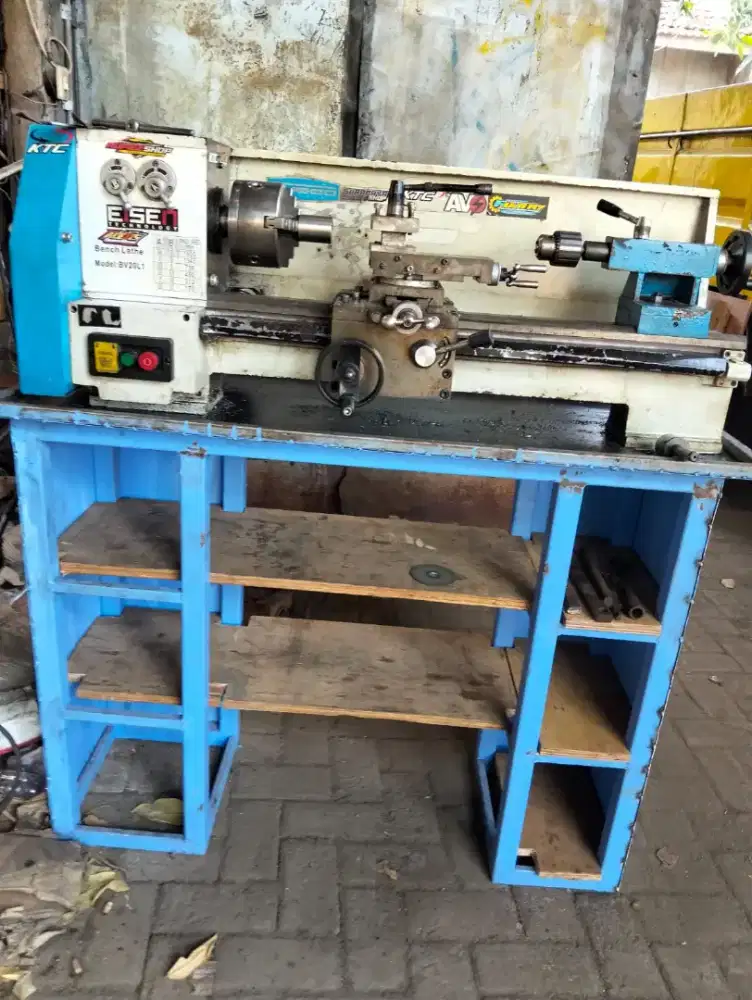 Mesin Bubut BV20L1