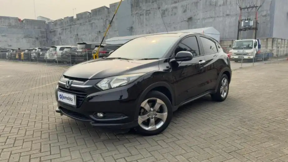 DP RENDAH Honda HRV 1.5 S Bensin-AT 2017 PIVS
