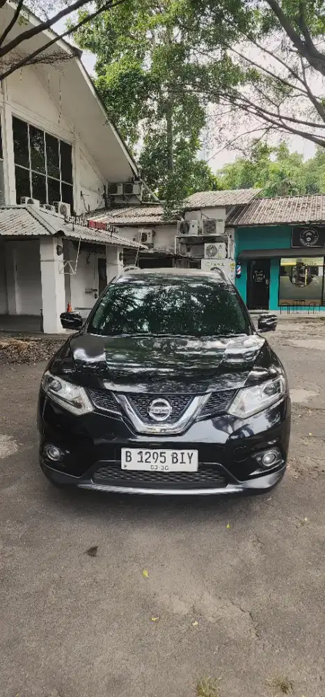 Nissan Xtrail 2.5 AT 2015 Hitam