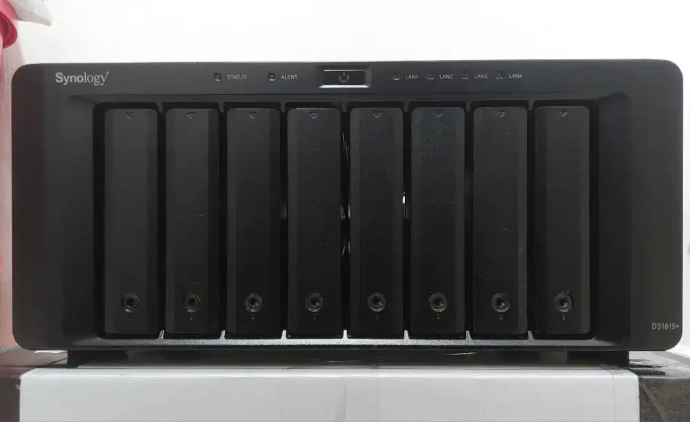 Server Nas Synology 8 Bay DS1815+