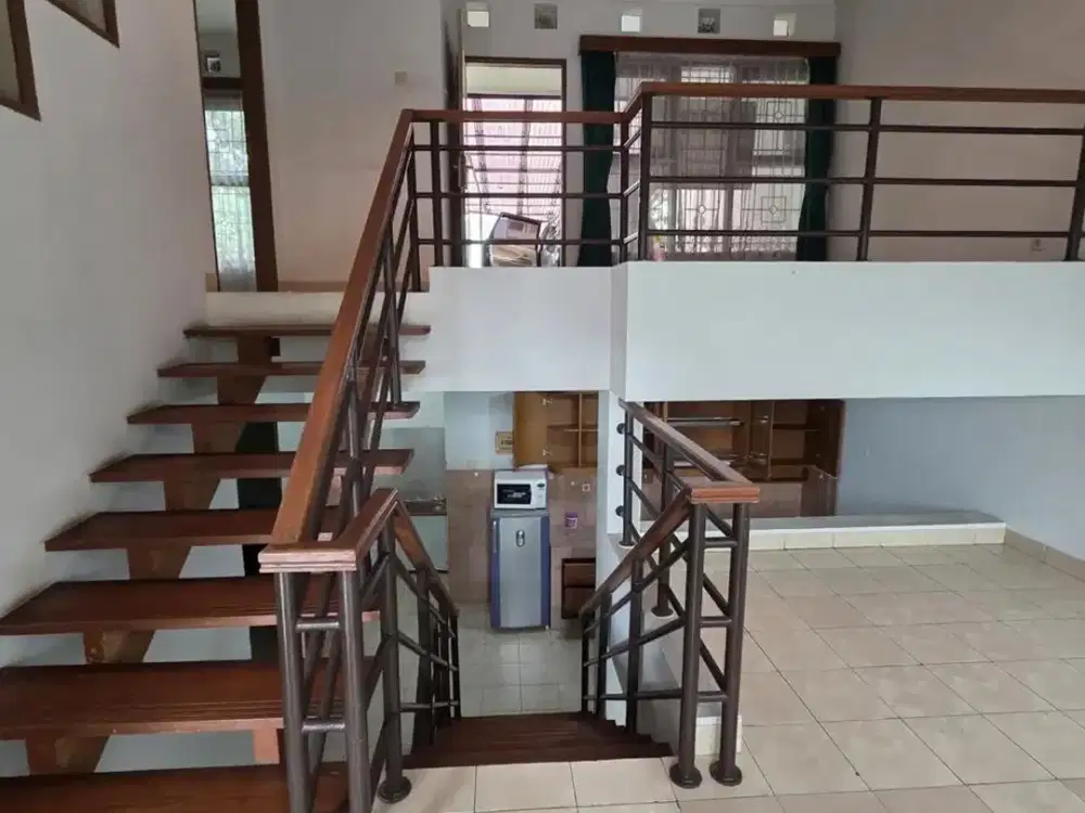 DIJUAL RUMAH MINIMALIS KAWASAN BANDUNG UTARA DAGO PAKAR RESORT