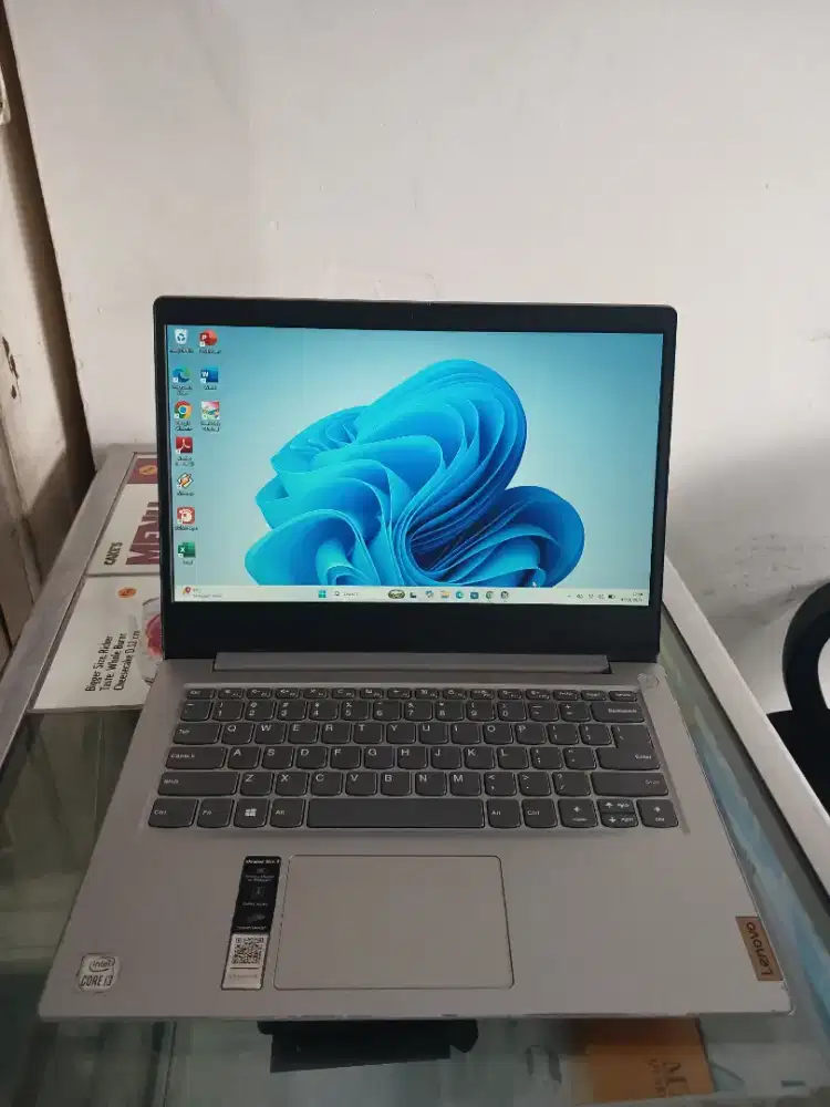 Laptop Lenovo Ideapad slim 3 Core I3-10110U Ram 8 Ssd 256