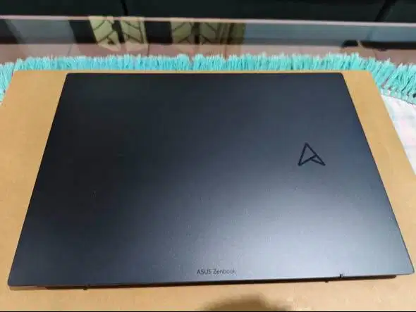 laptop asus zenbook 14 oled um3402ya design super premium