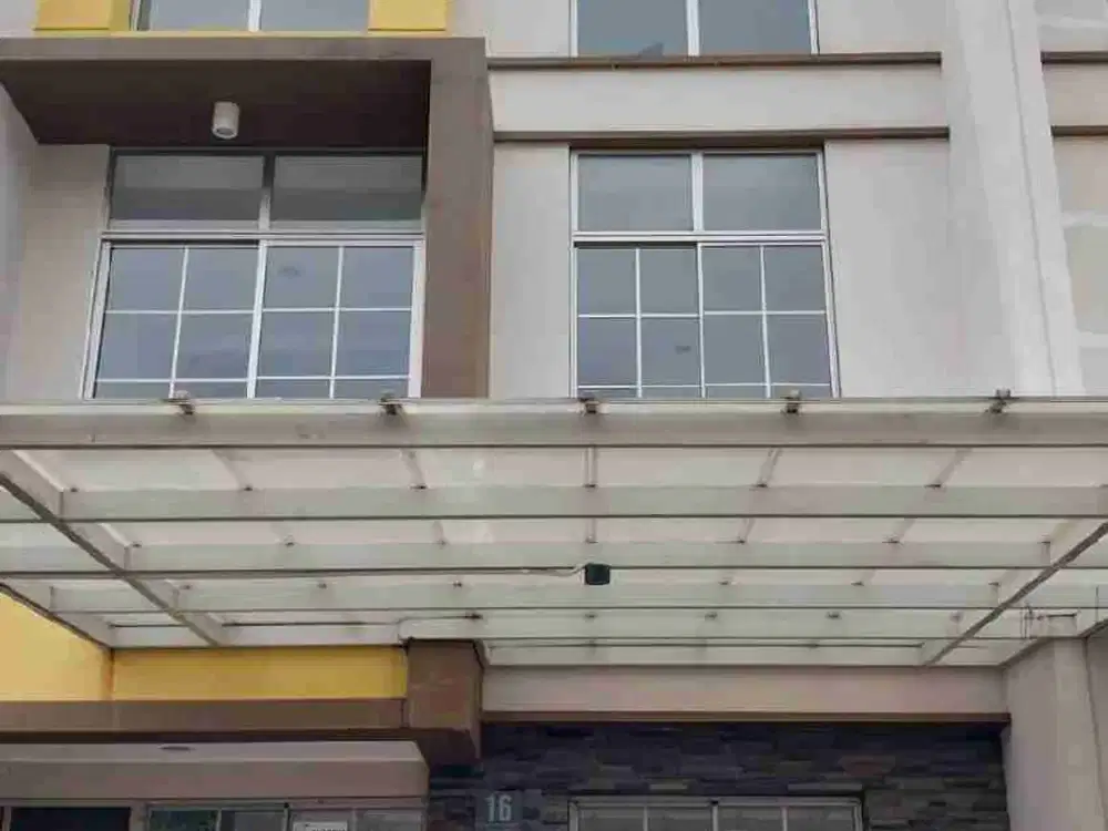 Rumah 3 kamar tidur pik 2 favorit cluster ada clubhouse