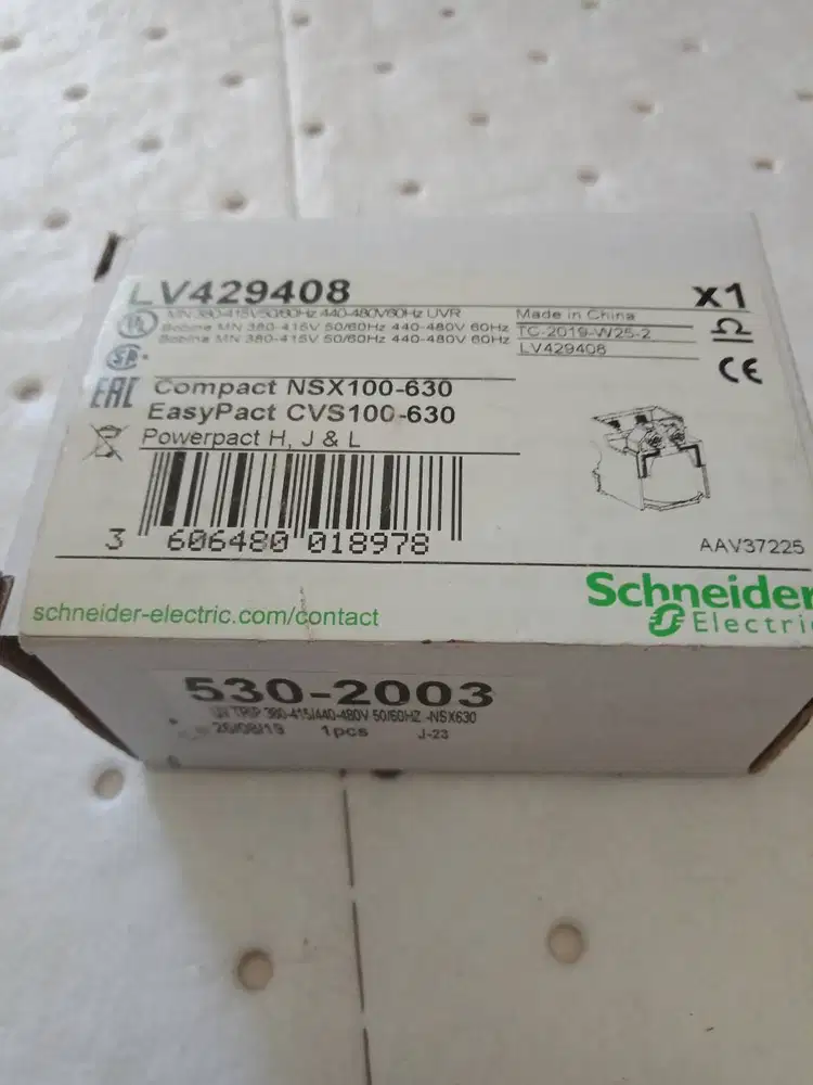 Under Voltage Trip Coil LV429408