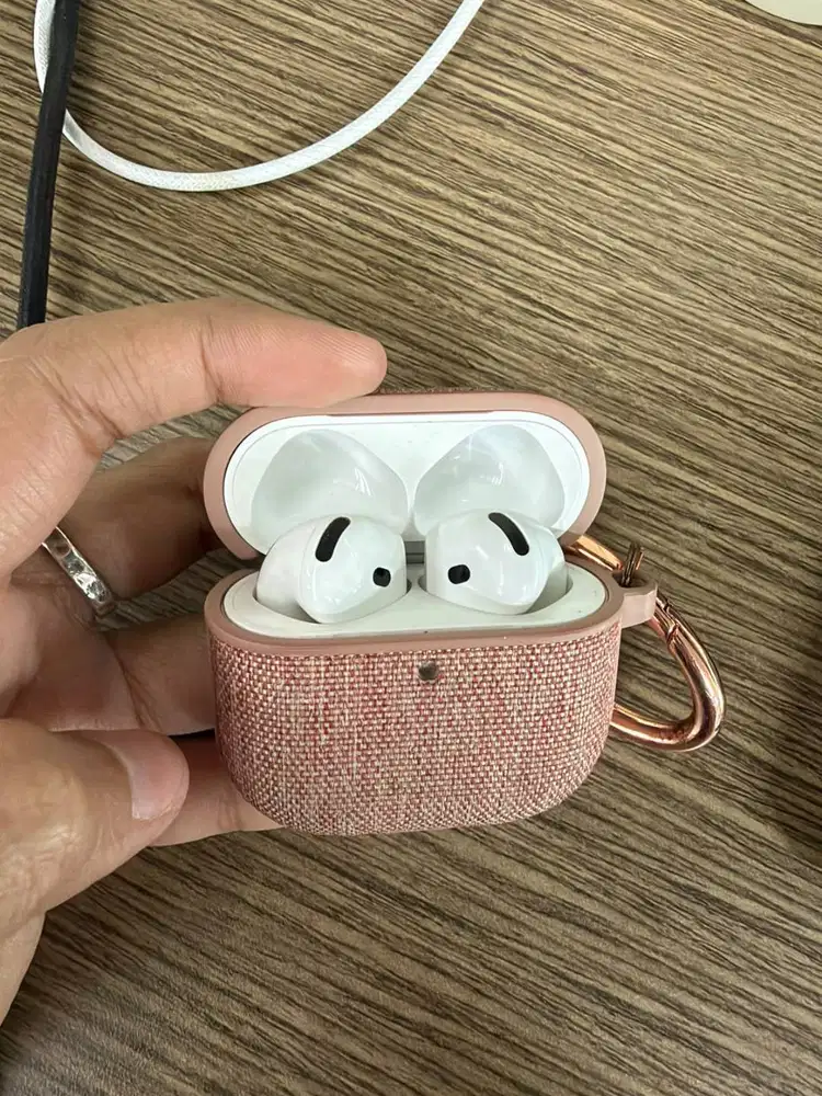 Airpods Gen 4 Non ANC