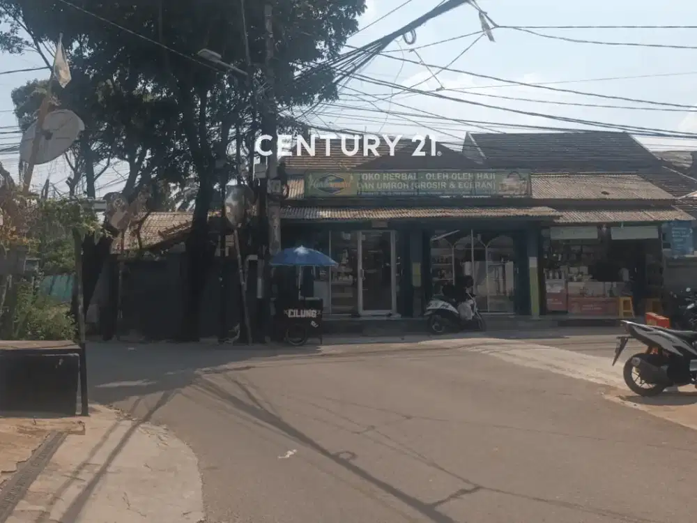 Rumah Tua Hitung Tanah Posisi Hoek Cocok Untuk Usaha Di Jaksel