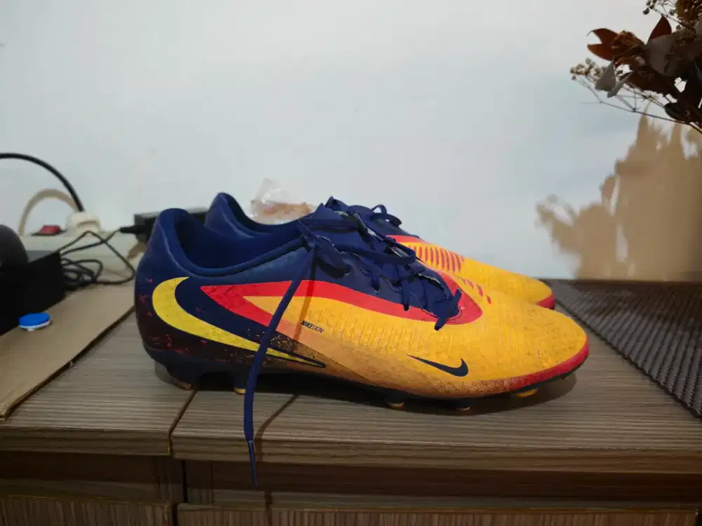 Nike Phantom Academy size 45.5