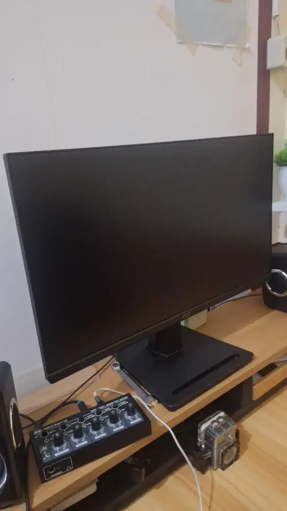 DIJUAL MONITOR MSI