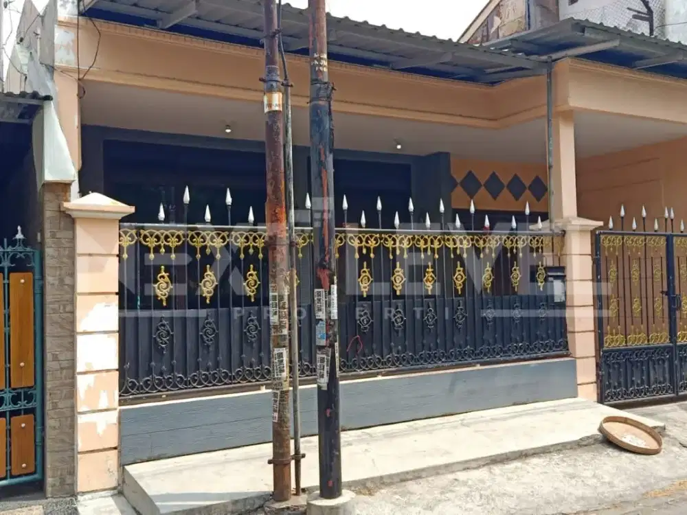 Disewakan / Dijual Rumah Pucang Sawit - Surabaya