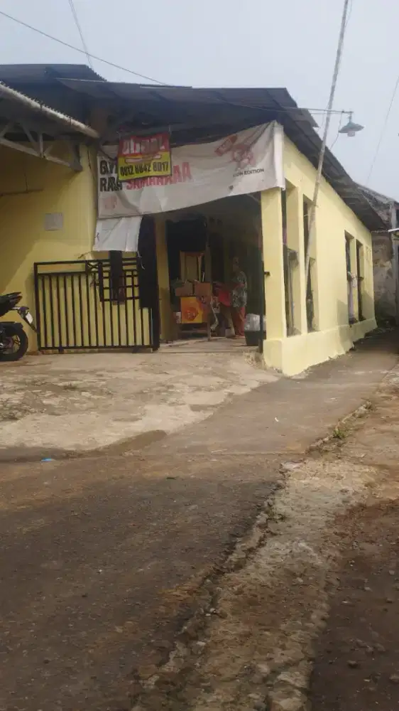Rumah petakan 6pintu