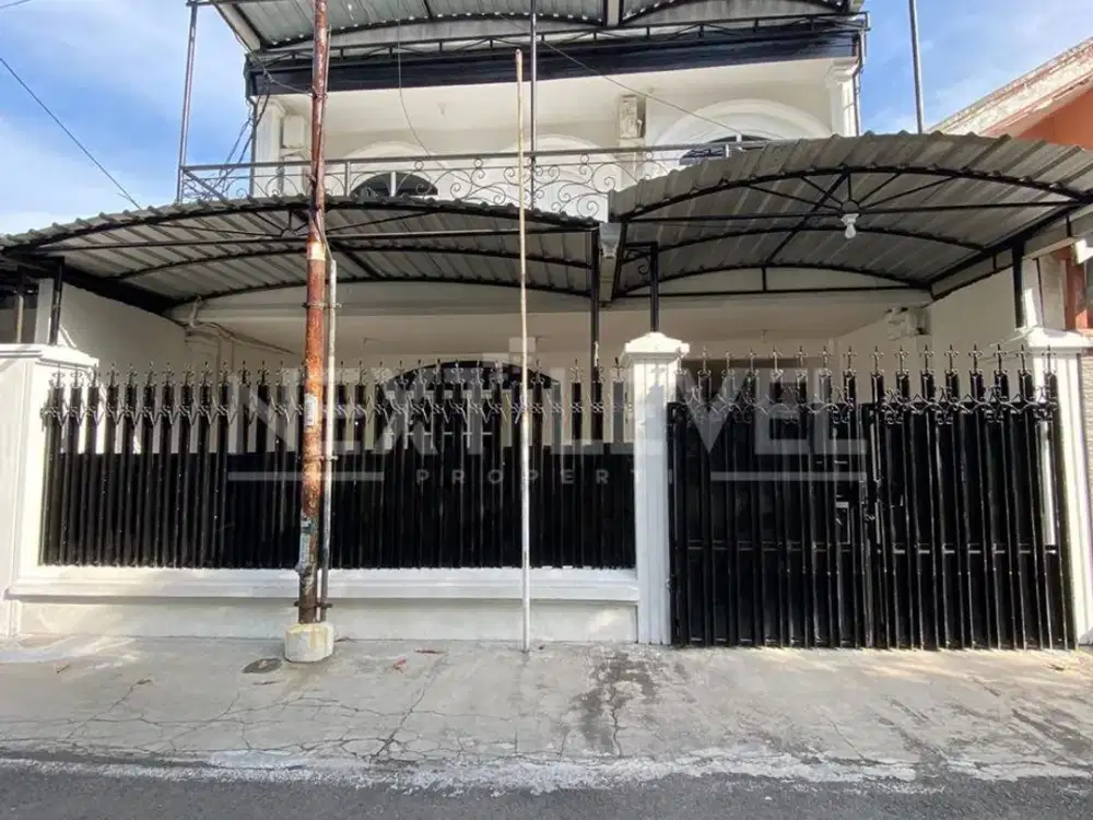 For Rent Rumah Luas & Semi furnished - Pucang Surabaya