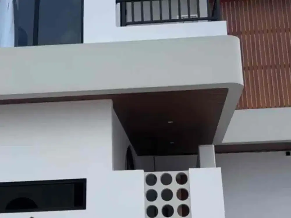 BRAND NEW VILLA PRIVATE POOL IN NUSA DUA