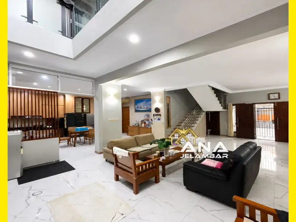 ANA DISEWAKAN RUMAH UK 13X20M DI KOMPLEK KAVLING POLRI JELAMBAR