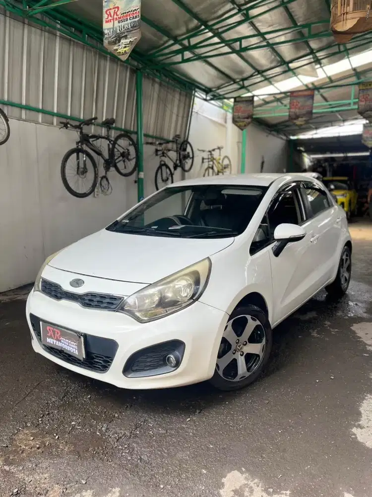 LOW KM!! Kia Rio 1.4 SE 5 Doors 2014 AT MATIC 2015 rs mt manual jazz