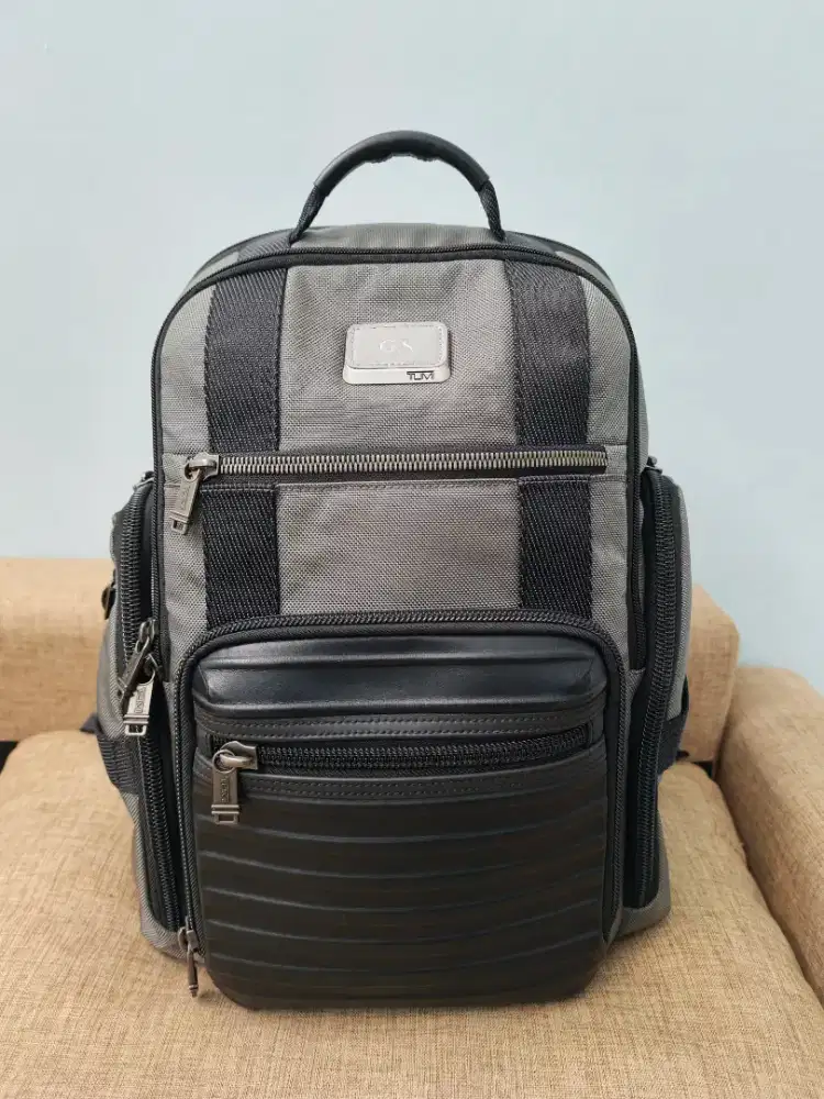 Tas Ransel TUMI Silver