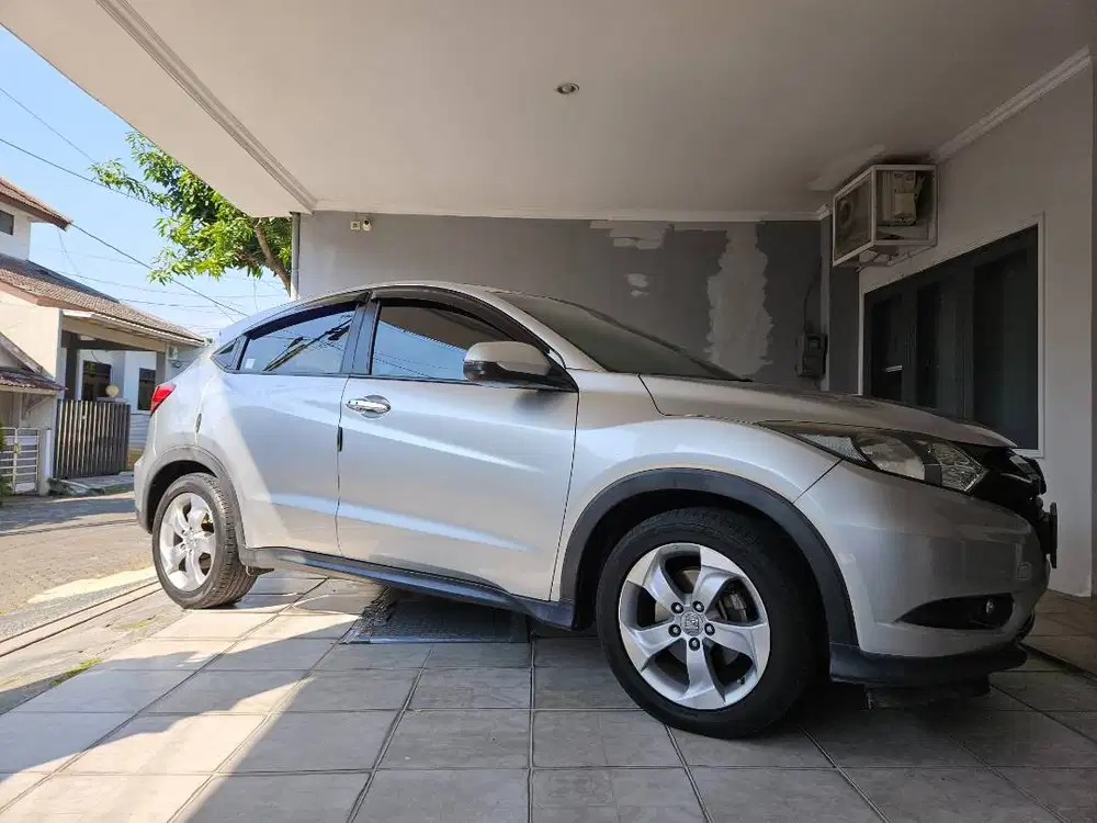 HONDA HR-V E CVT 2015