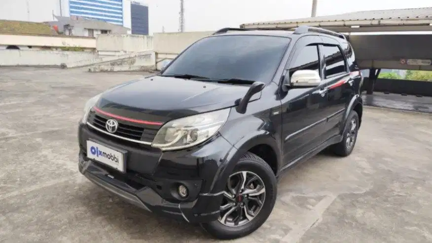 TERMURAH Toyota Rush 1.5 TRD Sportivo Ultimo Bensin-AT 2017 SZK B