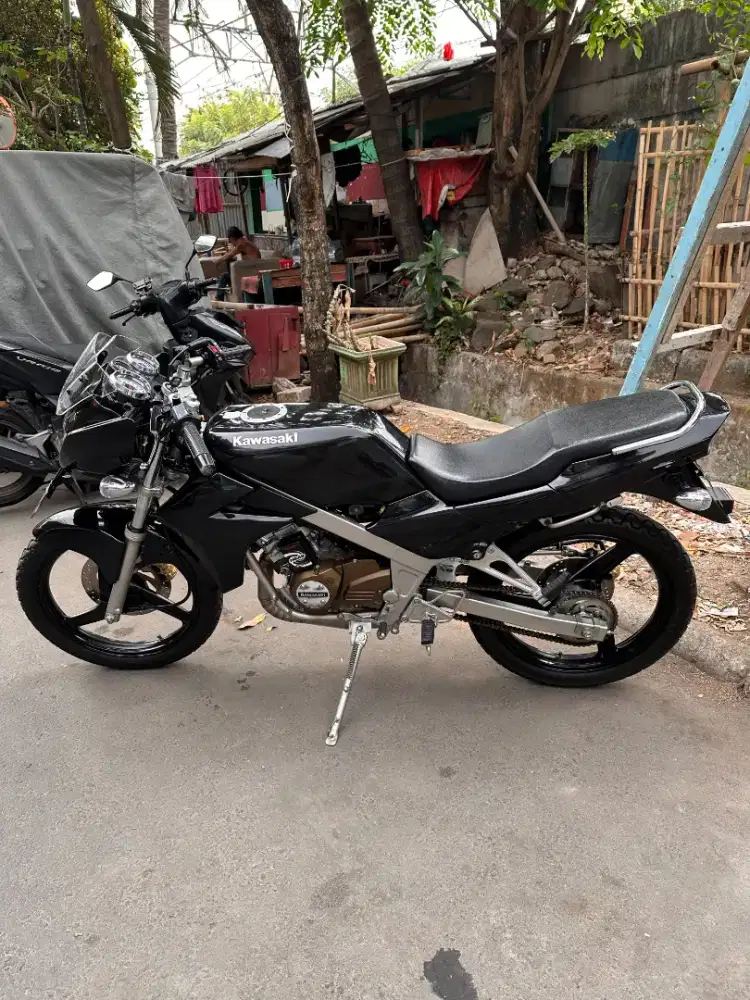NINJA R TAHUN 2015 BARANG BAGUS