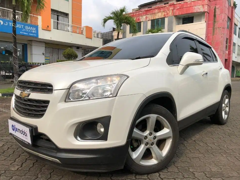 DP MURAH Chevrolet Trax 1.4 LTZ Bensin-AT 2017 CTBSB
