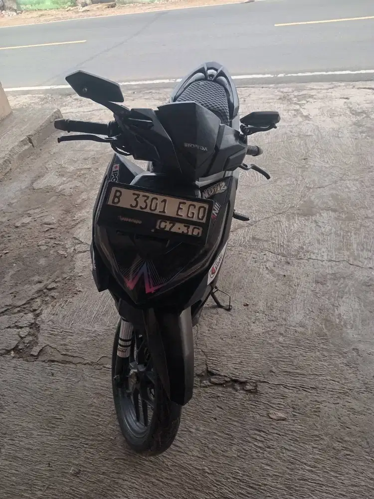 Dijual motor vario 150 old thn 2015
