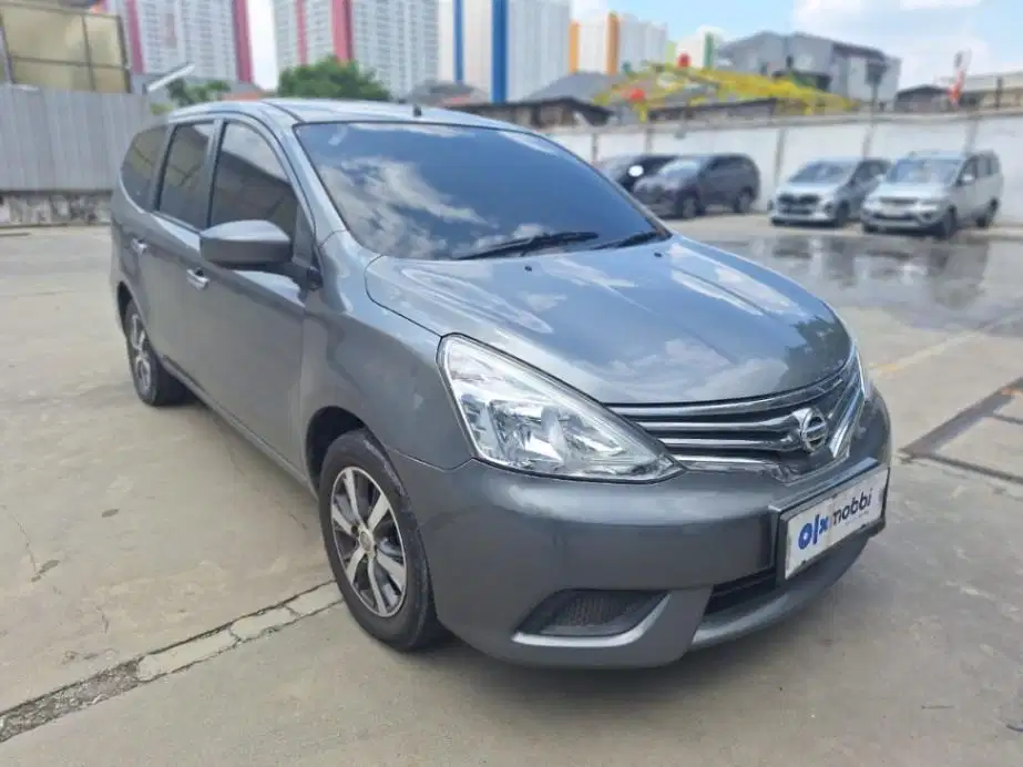 DP MURAH Nissan Grand livina 1.5 SV Bensin-AT 2016  C1EIF