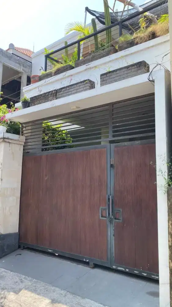 Di jual rumah jalan Sedap malam , DPS, Bali