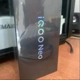 Jual iQOO Neo 10 5G 8/256GB BARU SEGEL GARANSI RESMI MURAH!