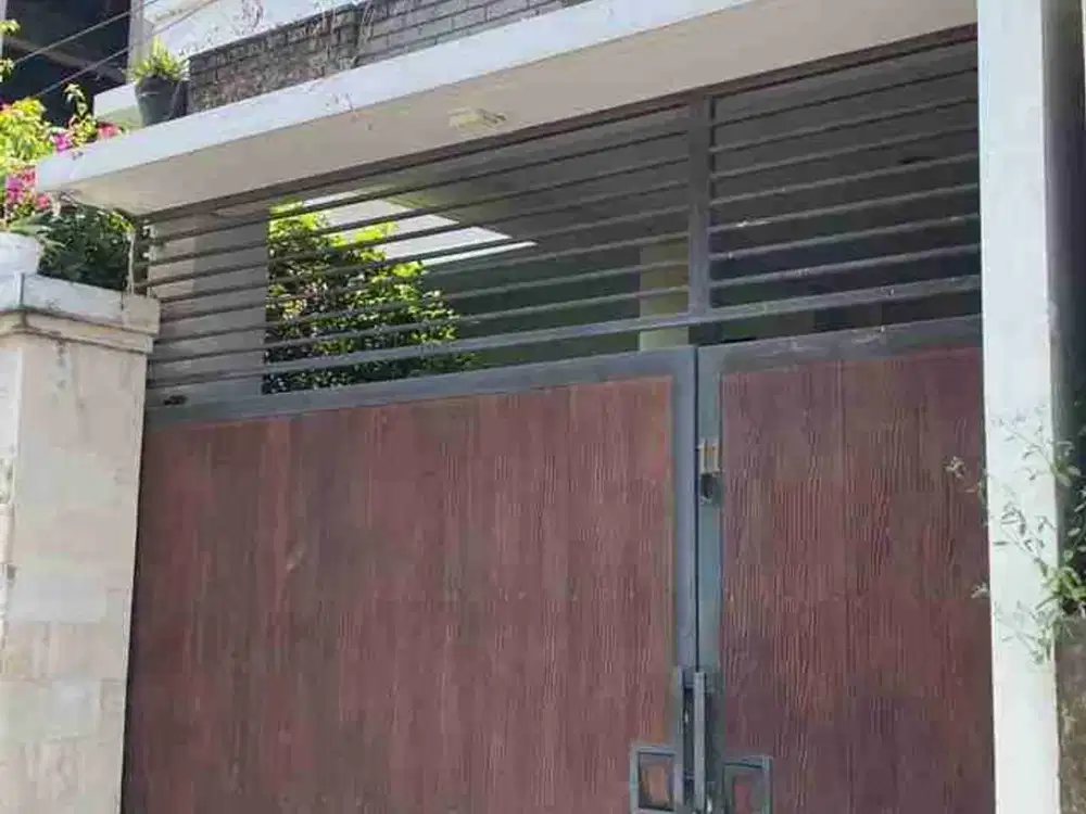 Di jual rumah semi villa jalan Sedap malam, Denpasar, Bali
