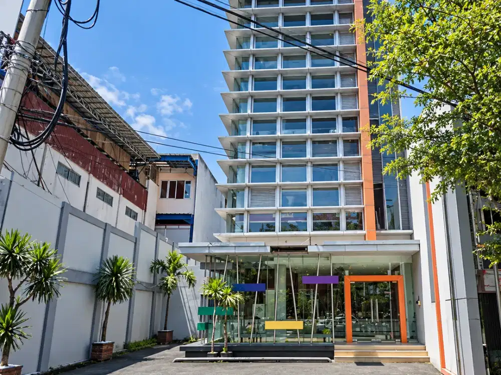 Dijual Gedung Komersial Modern 4 Lantai di Balikpapan