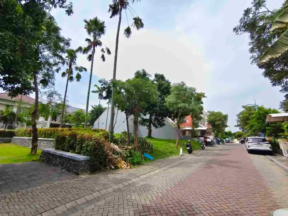 Tanah International Village 1 Sebelah Taman .Citraland, Surabaya Barat.
