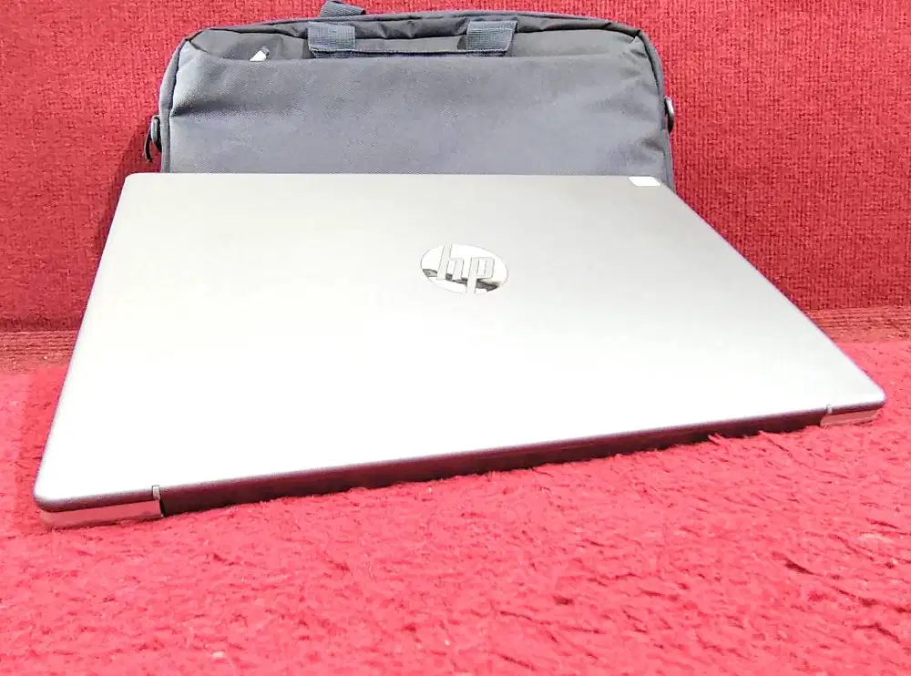 Laptop HP 245 G10 Ryzen 3-7320U RAM 8GB SSD 512GB MALANG