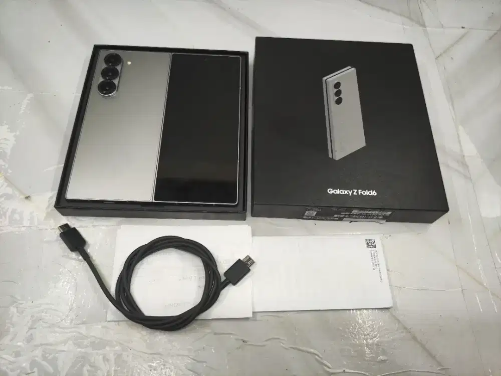 Samsung Z fold 6 5g ram 12/512gb (fullset mulus)