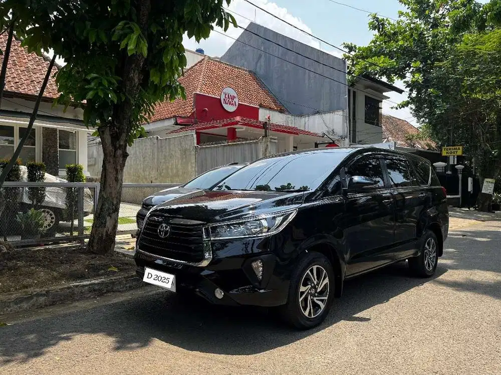 18 RB | Kijang Innova 2025 Diesel Reborn G AT Hitam Plat D Bandung