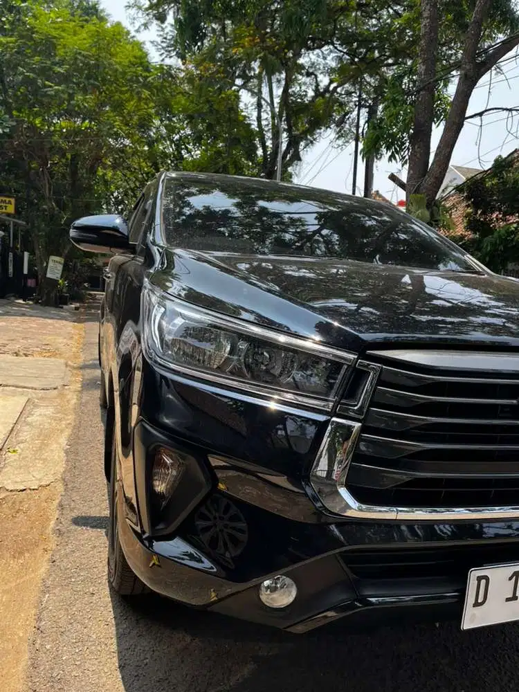 18rb Toyota Kijang Innova 2025 Diesel Reborn G AT Hitam Plat D Bandung